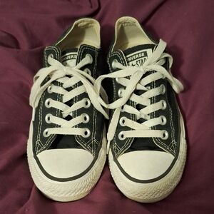 Black Converse All-Stars